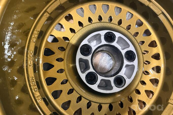 Jeep, lengvojo lydinio