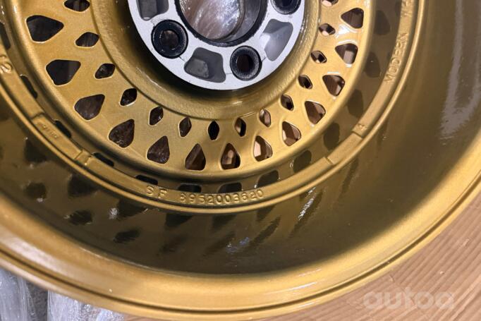 Jeep, lengvojo lydinio