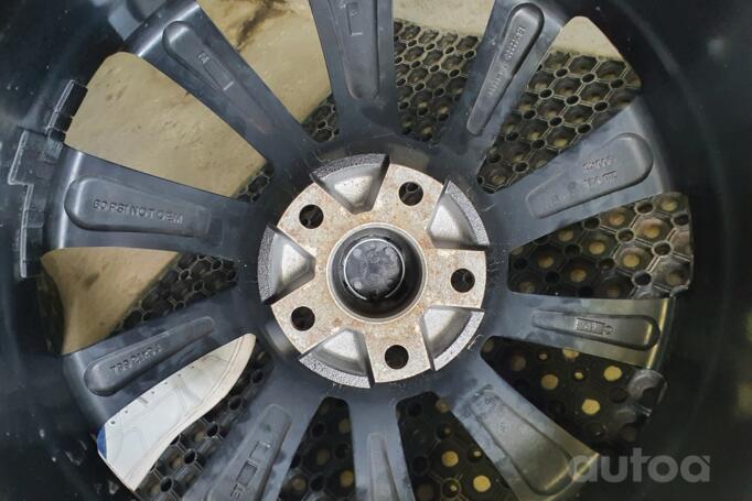 Tesla, lengvojo lydinio