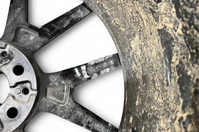 BMW, lengvojo lydinio