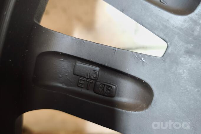 Kita, lengvojo lydinio