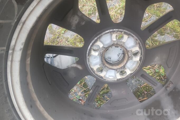 Kita, lengvojo lydinio