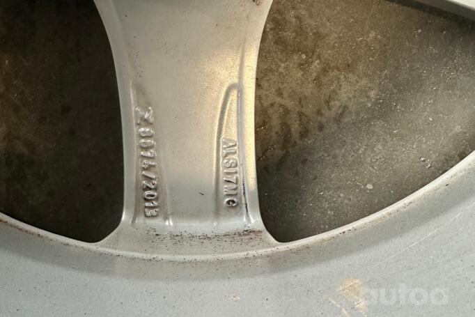 VOLVO, lengvojo lydinio