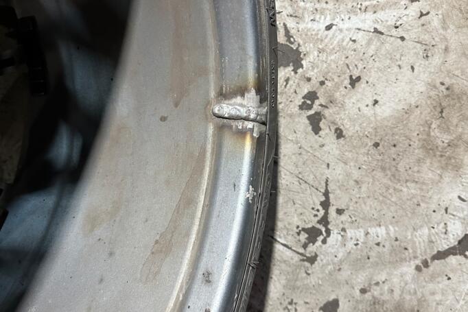 Haxer, lengvojo lydinio