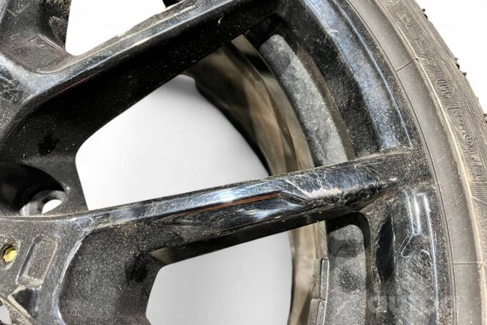 BMW, lengvojo lydinio