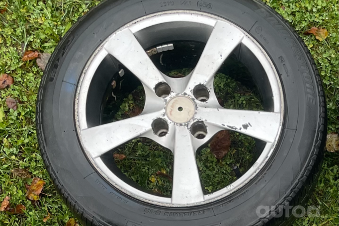 Kita, lengvojo lydinio