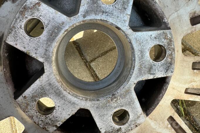 Audi, lengvojo lydinio