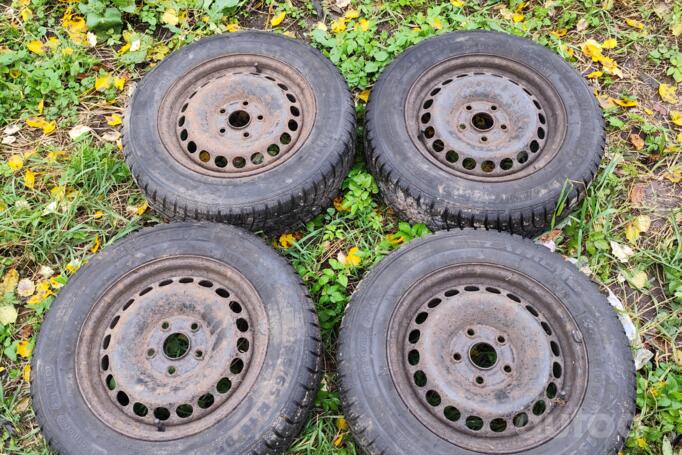 Audi, plieniniai štampuoti