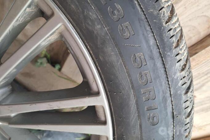 Kita, lengvojo lydinio