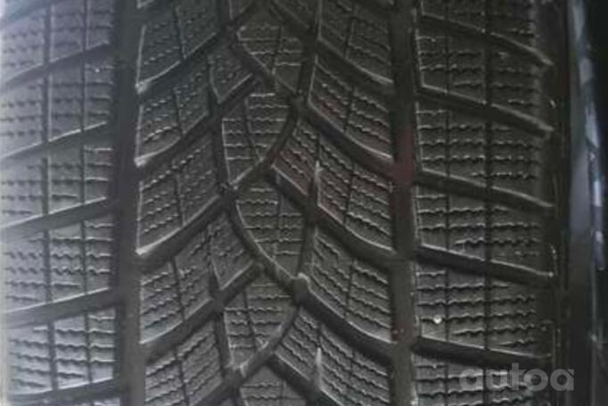 Volvo, lengvojo lydinio