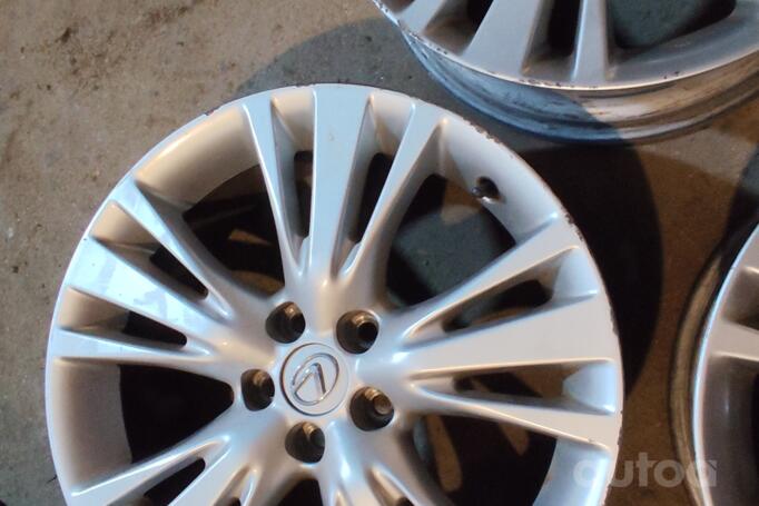 Lexus, lengvojo lydinio