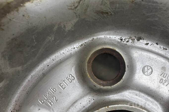 Kita, plieniniai štampuoti