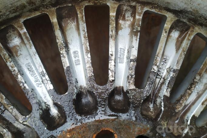 Kita, lengvojo lydinio