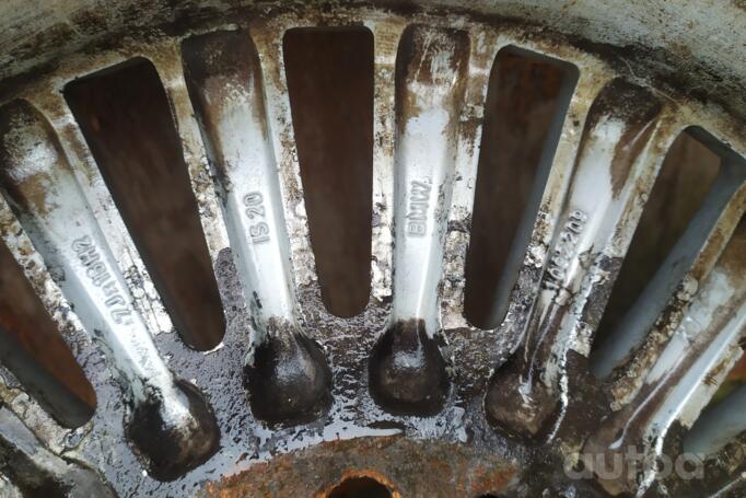 Kita, lengvojo lydinio