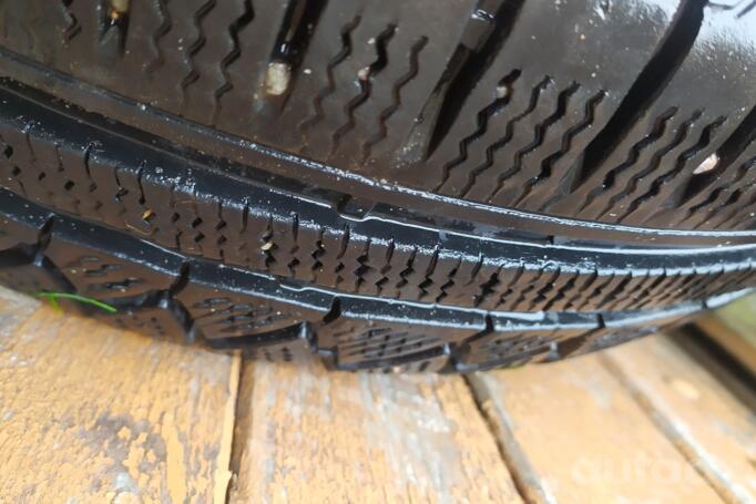 Kita, lengvojo lydinio