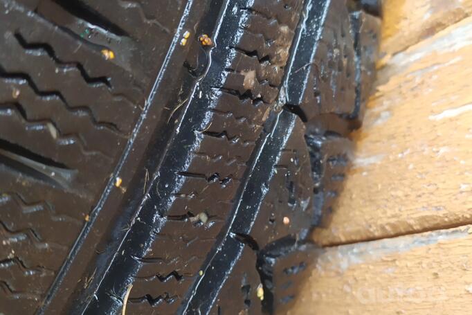 Kita, lengvojo lydinio