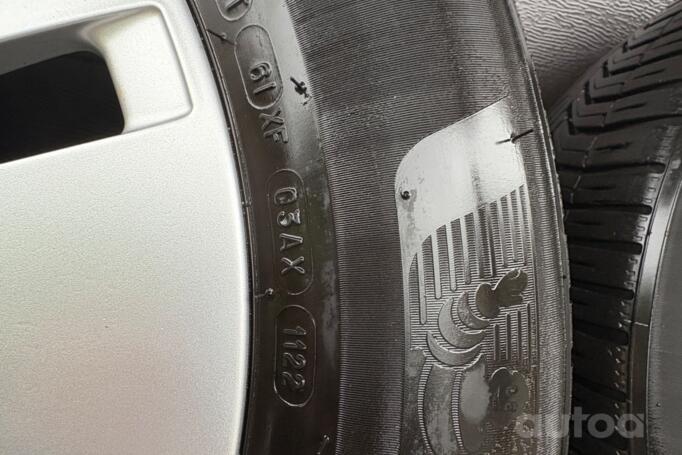 Mercedes, lengvojo lydinio