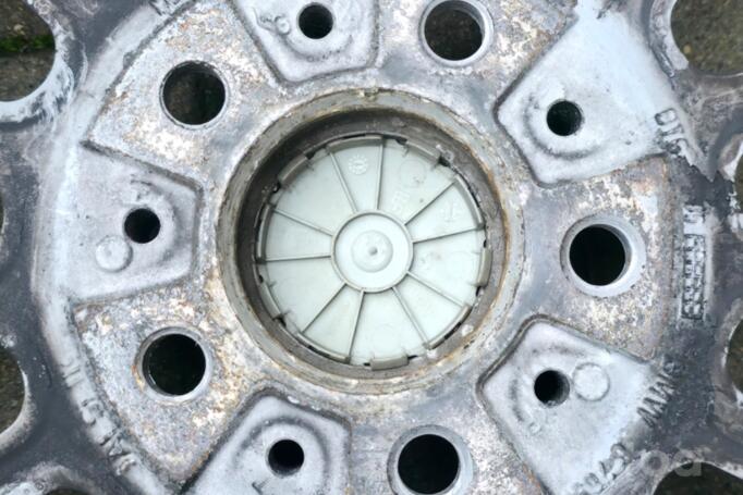 BMW, lengvojo lydinio