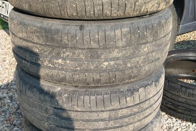 Audi Vw, lengvojo lydinio