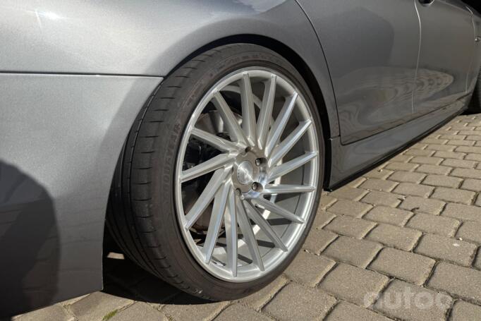 Kita, lengvojo lydinio