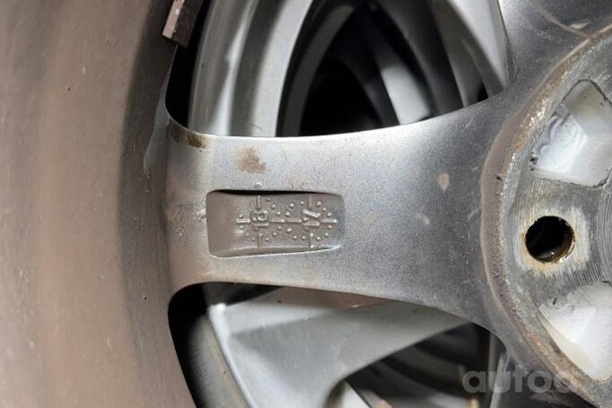 Skad, lengvojo lydinio