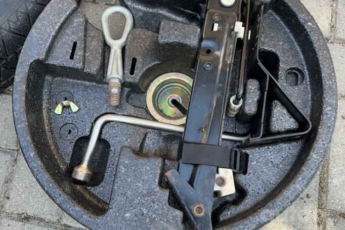 Bmw, plieniniai štampuoti