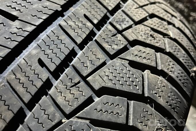 Kita, lengvojo lydinio