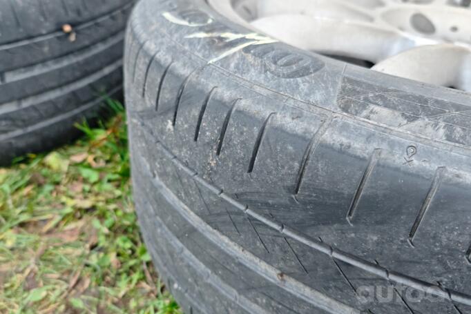 Kita, lengvojo lydinio