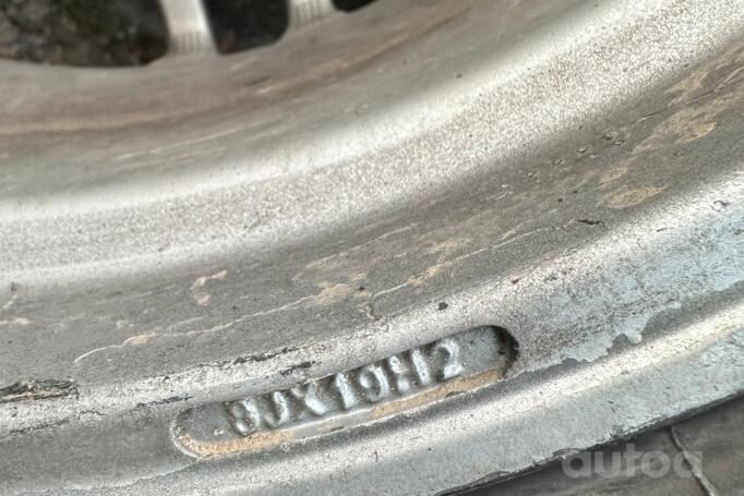 Audi, plieniniai štampuoti