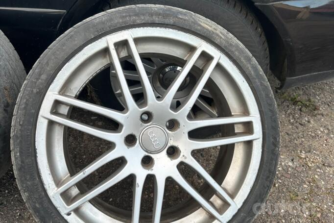 Audi, plieniniai štampuoti