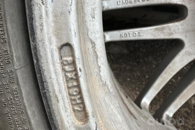 Audi, plieniniai štampuoti