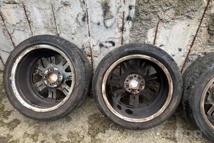 Kita, lengvojo lydinio