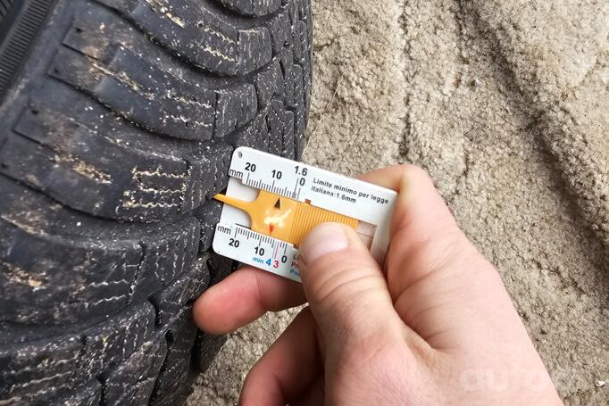 BMW, lengvojo lydinio