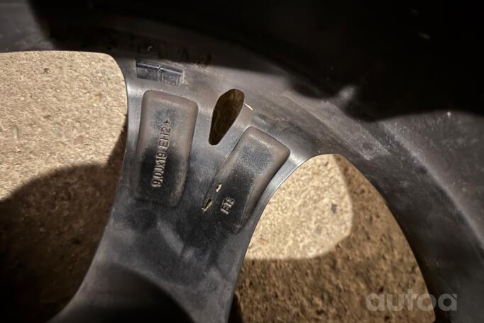 Kita, lengvojo lydinio