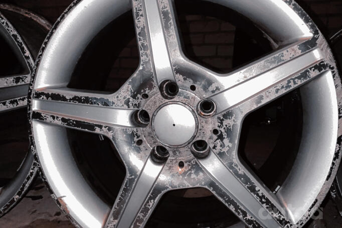 Mercedes, lengvojo lydinio