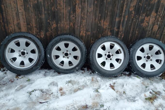 Kita, lengvojo lydinio