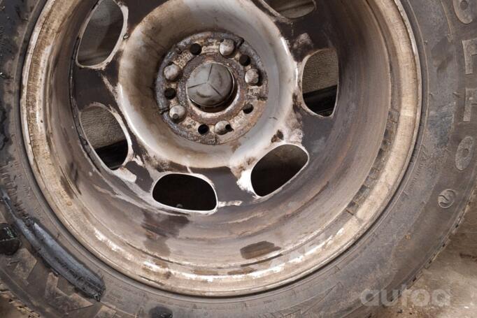 Kita, lengvojo lydinio