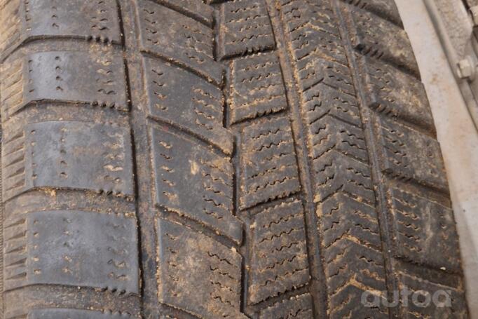 Kita, lengvojo lydinio