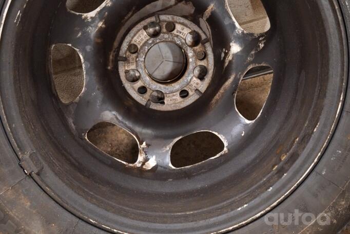 Kita, lengvojo lydinio