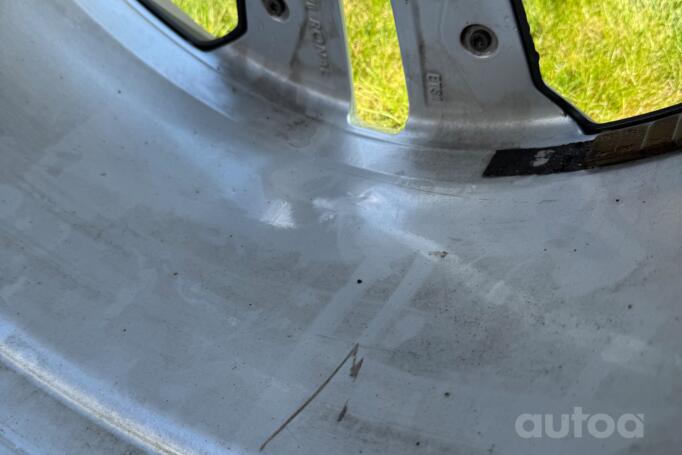 Audi, lengvojo lydinio