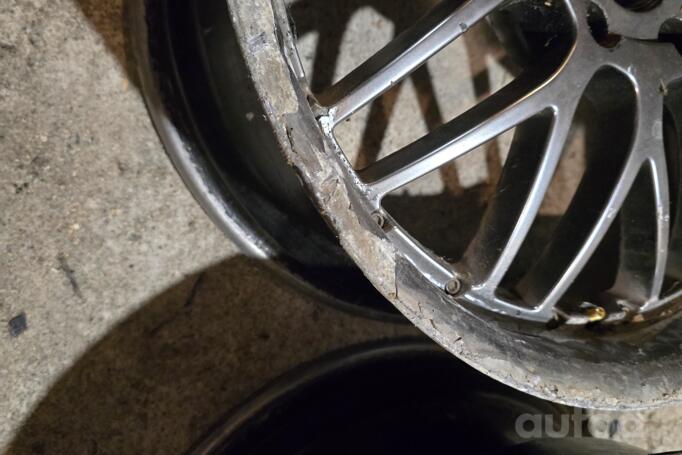 Kita, lengvojo lydinio