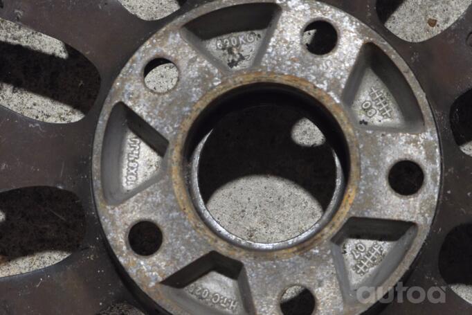 Kita, lengvojo lydinio