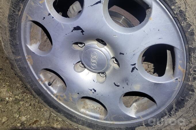 Kita, lengvojo lydinio