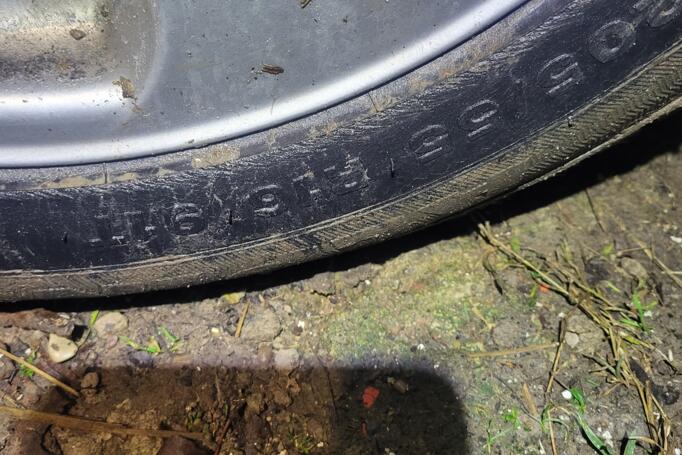 Kita, lengvojo lydinio