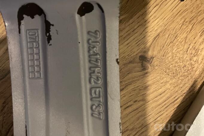 Kita, lengvojo lydinio