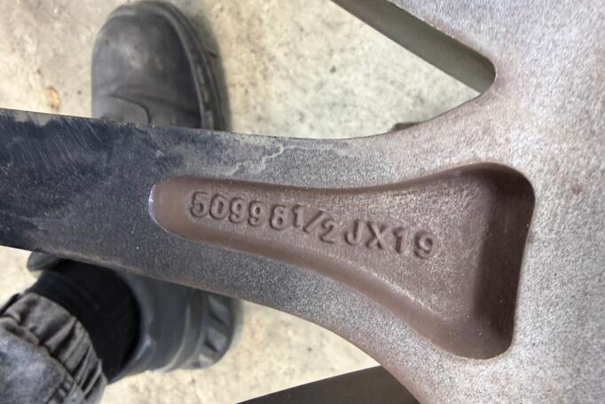 Kita, lengvojo lydinio