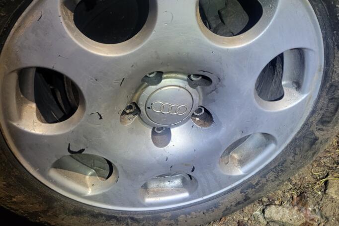 Kita, lengvojo lydinio