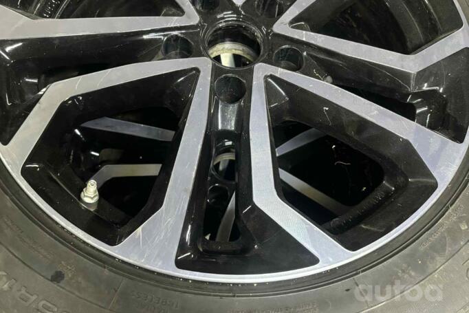 Kita, lengvojo lydinio