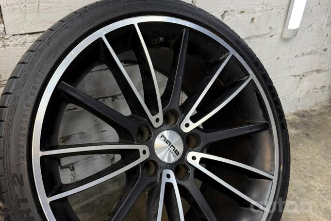 Kita, lengvojo lydinio