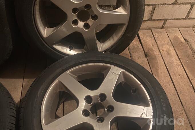 Volvo, lengvojo lydinio